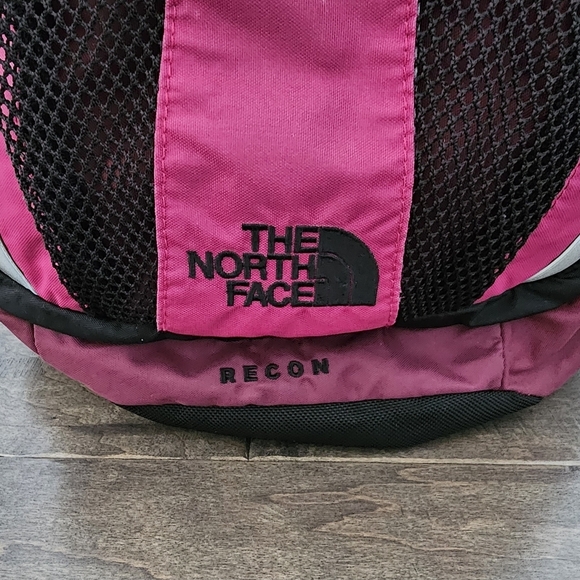 North Face Pink and Burgundy Recon Backpack - Picture 2 of 12